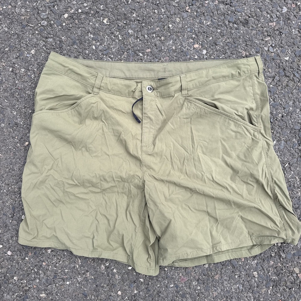 Patagonia‎ Women's Stretch Planing Boardshorts 8" Inseam Size 18 Olive